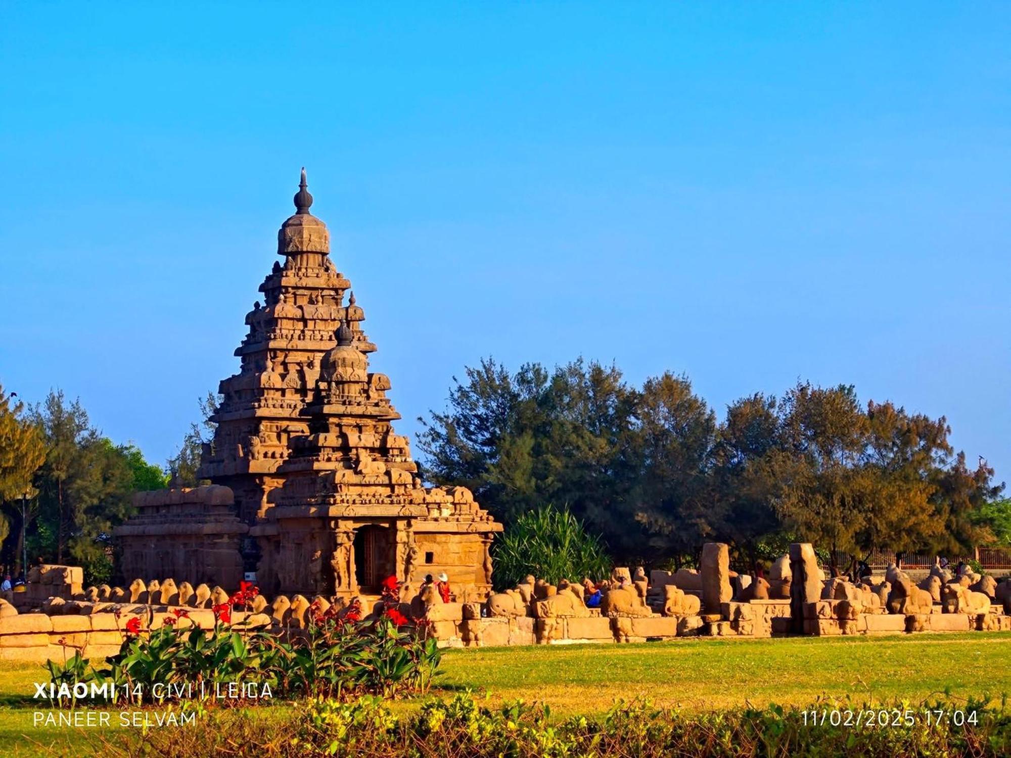 Sri Murugan Beach Paradise Hotel Mahabalipuram Buitenkant foto
